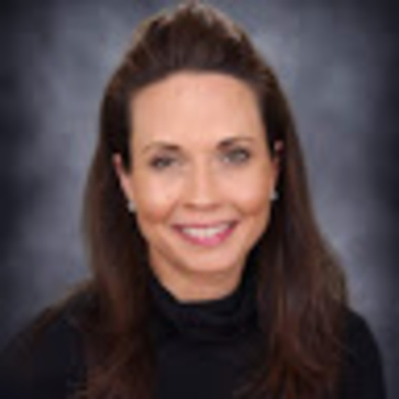 Meet your Posher, Holly - Picture 1 of 1